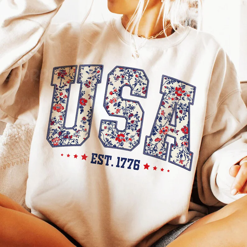 Floral USA Sweater – Retro 4th of July