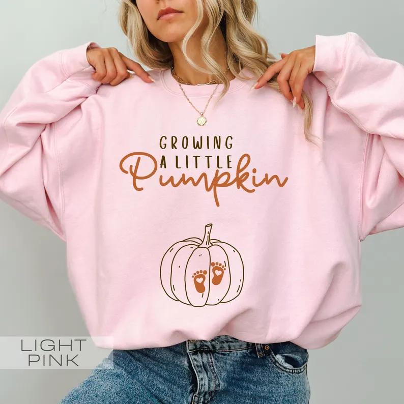 Growing Pumpkin Pregnancy Shirt – Fall Maternity & Thanksgiving Reveal