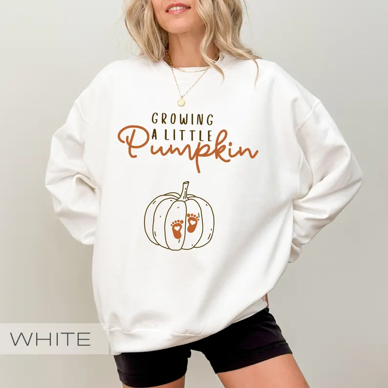 Growing Pumpkin Pregnancy Shirt – Fall Maternity & Thanksgiving Reveal