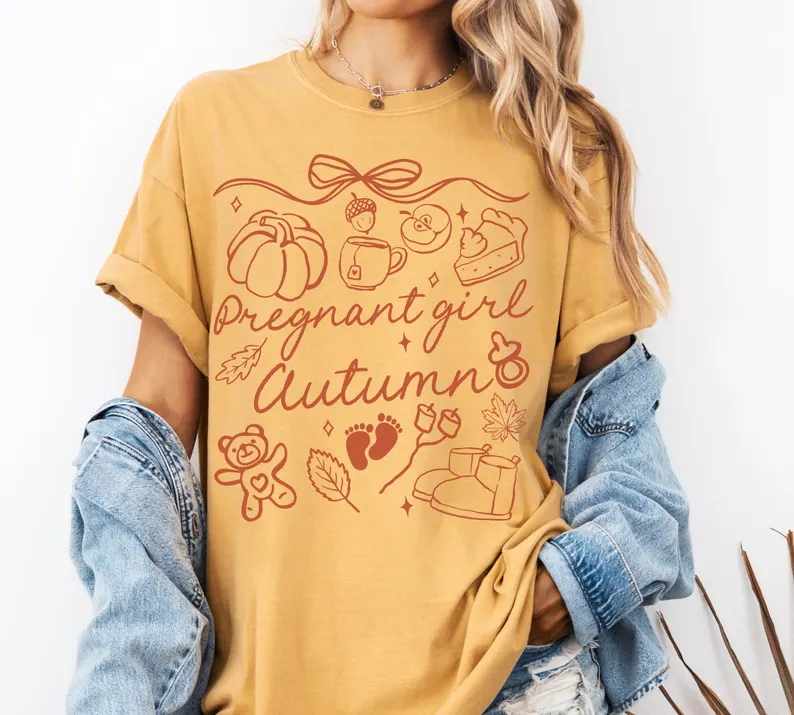 Pregnancy Reveal Tee – Autumn Baby Announcement & Fall Mama Shirt