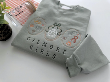 Stars Hollow Embroidered Sweatshirt – Gilmore Girls Coquette Comfort Colors Crewneck