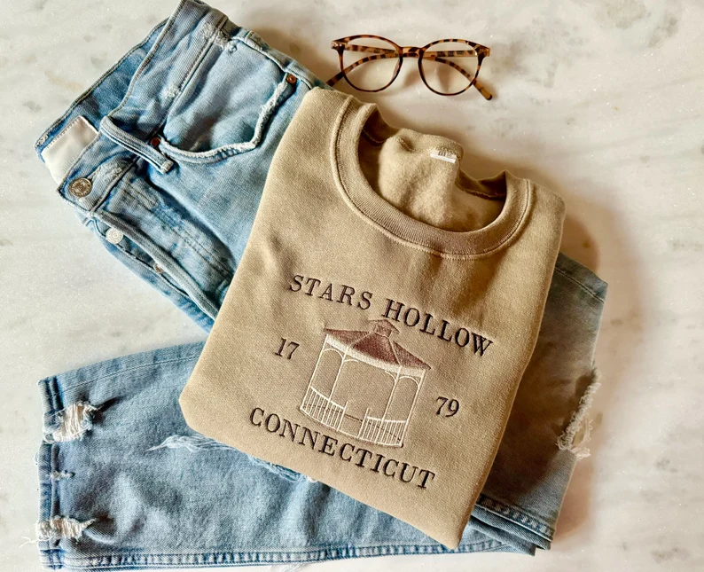 Stars Hollow Embroidered Crewneck – Cozy Connecticut Fall Sweatshirt