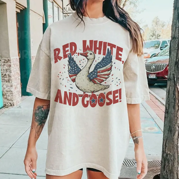 Retro 4th of July Goose Tee – Patriotic Coquette T-Shirt