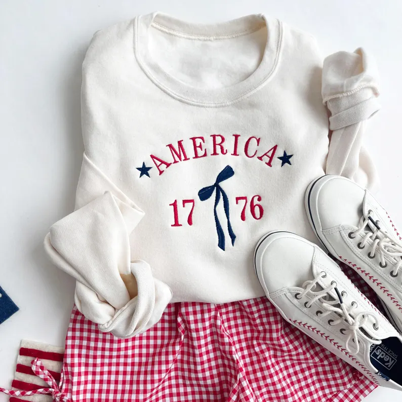 Coquette Bow 1776 Embroidered Crewneck – Cute Patriotic 4th of July Sweatshirt
