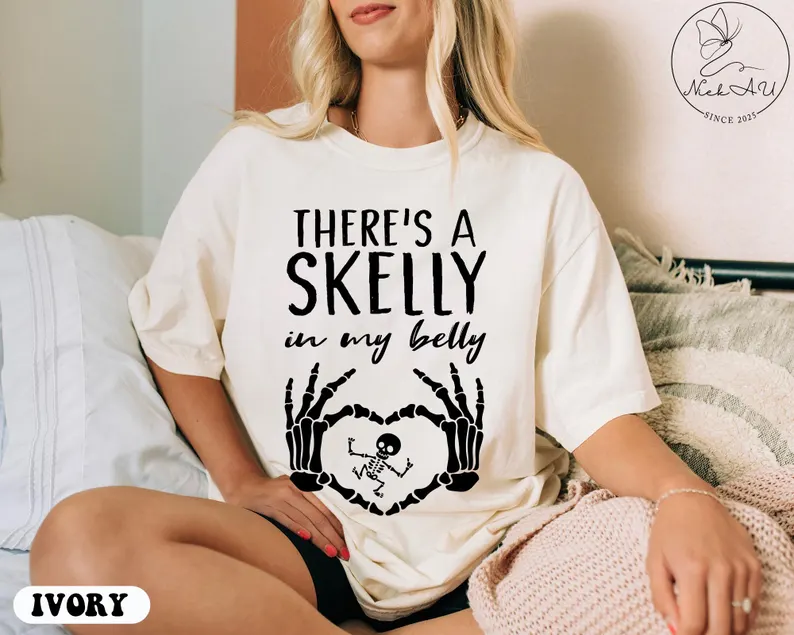 Spooky Skeleton Maternity Tee – Halloween Pregnancy Announcement